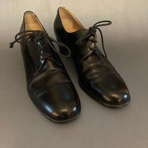 Black Varda size 11 heels.